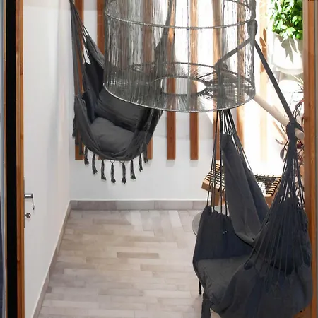 Casa Mint
